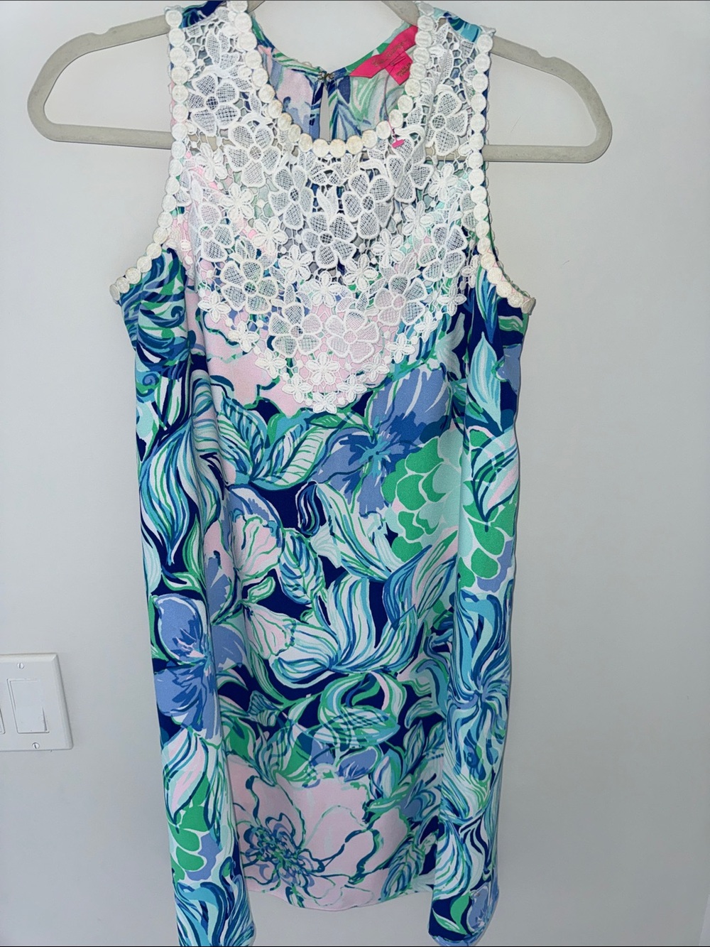 Lilly Pulitzer Blue Green Pink Floral Sleeveless Dress with Lace Yoke